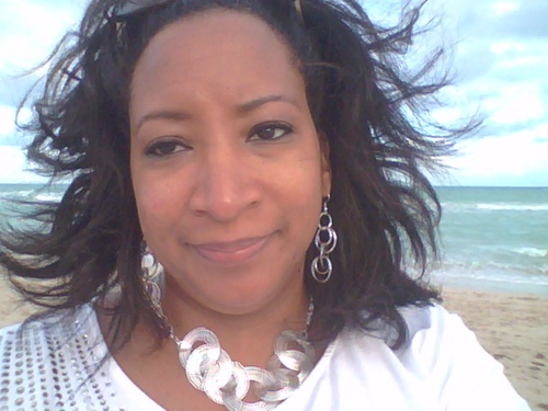 InnocentTwin's profile picture. The HR Lady!