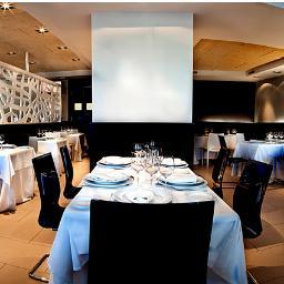 Cocina creativa, pintxos,menú degustación de tapas,carta de arroces y paellas.
Reservas: 975242053
Un autentico placer para los sentidos.....