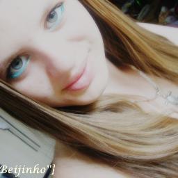 Viver um dia de cada vez
Sentir saudade e não ter medo de chorar ♪♫