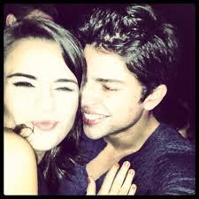 amoo jhudi sou lucy por jhulie capello e diego montez