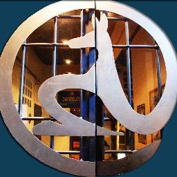 Centrufficiroma's profile picture. Centroufficiroma offre postazioni di lavoro, uffici e spazi per eventi completamente arredati nel cuore del quertiere San Lorenzo a Roma