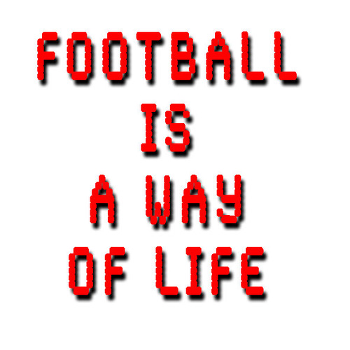 Talks football daily. Passionate Red. Professional sporting background so find training methods intriguing. Blogger