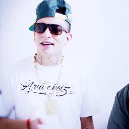 . eu te amo @MC_Guime 33   -  Dona : @convencida_sqn