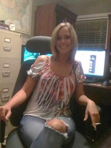 Go check out my hot videos http://t.co/oImANbx9Dn