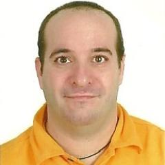 Graduado en Ingeniería Mecánica. Me gusta los videojuegos, la F1, el fútbol (soy del Cádiz CF) y el heavy metal.
