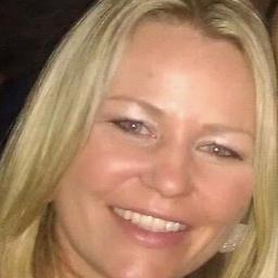 ilonadenexter's profile picture. 