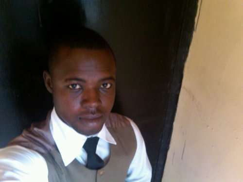 olujayms's profile picture. A wise man listens