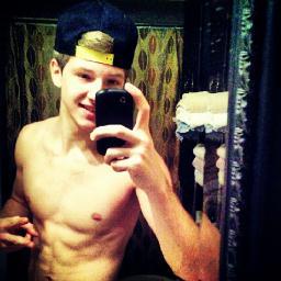 Official Twitter of Jordan Tyse. Aspiring Musician (Guitar) /Actor/ and Model. From a small town in Mississippi. Well #PeaceOut ☮✌