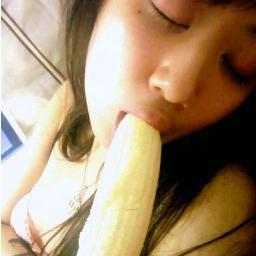 Aku Seorang Cewek yang Sangat HyperSex. Ak Suka titit imut Gak Suka yang Besar !! Mau Tau PIN ak? Visit http://t.co/fNg1jBCn