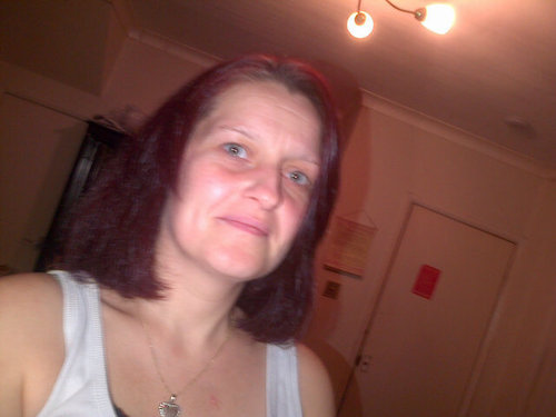 My name is marie I'm 36 and I am a self harmer it not easy t think of gud things t say about urself sumtimes I'm a gud listener I like a laugh.x
