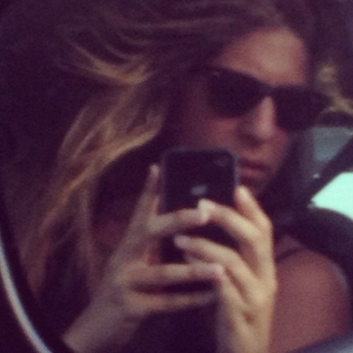 martazaps's profile picture. So fare diverse cose,alcune male,altre bene,credo.
Ho scattato foto con gli occhi da quando mi ricordo.
Poi ho iniziato a farlo spesso,e per lavoro.