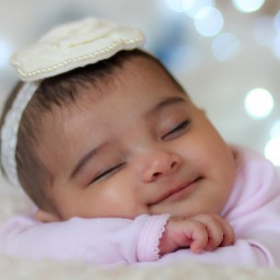 The Munchkin Photographer is baby photography service based in Karachi Pakistan for more details contact us on 0321-2031279 or Themunchkinphotographer@yahoo.com