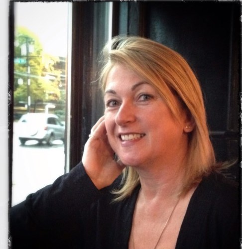 EveTherese's profile picture. I'm an east coaster and I want to go home.