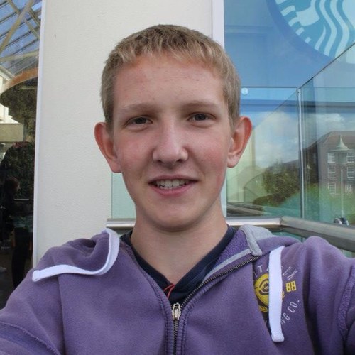 w00ddsy's profile picture. trying to think of something witty to say you'll read this and follow me but whats the point when i can just say, hey you follow me, simples