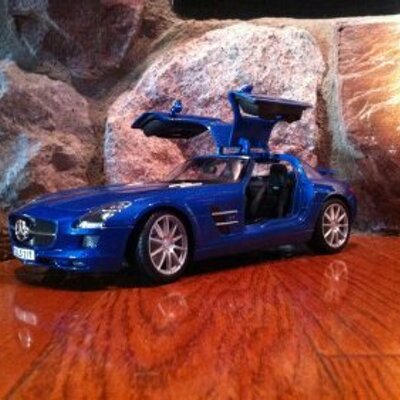 Profile Picture of Exotic Diecast Cars (@BretLloyd) on Twitter