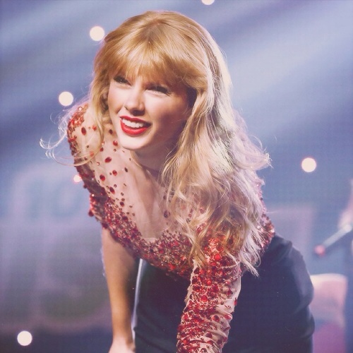 ♡ elizabeth grant is my queen ♡
one direction, swift, atl, glee, ahs, diamandis.