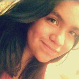 Mexicana, Rockera, Metalera, & sobre todo Queenera! De ♥ (: