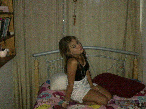 Eliizma_692's profile picture. #TeamFollowBack ♥ _if I dσn't F0ll0w You back just Mention or Message me ♡•• // infinite ♡ x _2∞&ꜛ