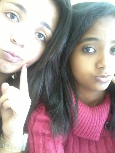 Booondee   Daaa  Luuxúriaa (y)