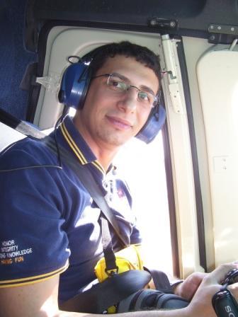 Sono nato e vivo a Tito (PZ)
Cittadino del mondo, Titese ovunque.