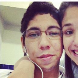''Tá no jeito de andar ,No jeito de viver, Ninguém pode mudar é meu jeito moleque de ser'' - 17 anos,flamenguista,libra,bodybuilder e nao ligo pra sua opniao :)