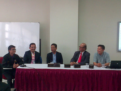 PendSejarahUPI's profile picture. 