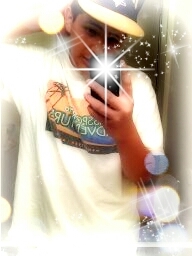 Follow me cx ndd ill follow back c; also add me on facebook c; http://t.co/0iJyqb2j