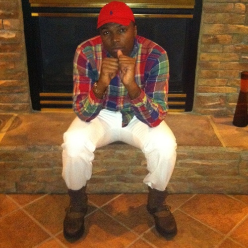 I BE THE ONE THEY LOVE TO HATE ON BUT FUCK THEM I GET MONEY