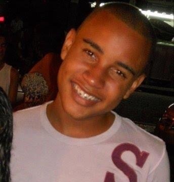 Me ame, ou me odeie. Mas faça isso com vontade (: