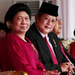 Share Foto-Foto Lucu & Unik, Dijamin Bikin Kamu Ngakak Tanpa Sadar, Yuk Follow @Foto2Lucu, share foto lucu kamu gunakan hastag #Foto2Lucu