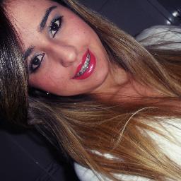Se vooc não existisse iria te inventar , na forma de um anjo mais lindo iria te amar .         
- http://t.co/0rEj7voH