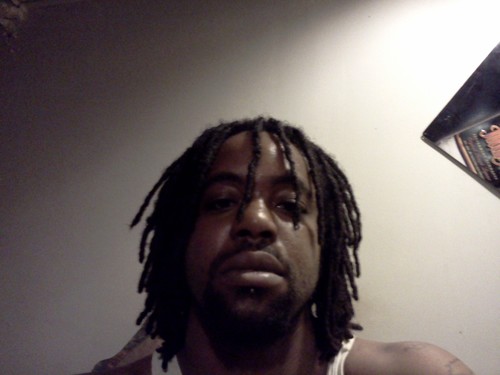 clownprince6929's profile picture. 