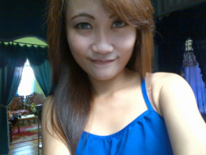 Kontol is part of my life :) | butuh belaian | yg mau muasin memek julia , dm :)