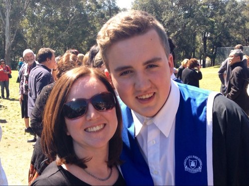 juliejanelemon's profile picture. 