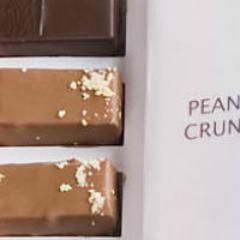 Lovers of hand made chocolate, hot chocolate, raw chocolate and everything made of chocolate.  Best chocolate experience?  Hand making chocolate in Costa Rica!