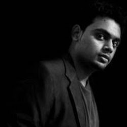 ABDM - Category (Fashion) @ Snapdeal; Love Travelling, Reading Tech articles, and everything about fashion & e-commerce