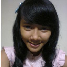 Cherllynia's profile picture. Born on April 17, 1994