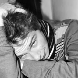 Aunty_JeSS's profile picture. состыковать несостыкуемое