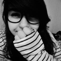 Sou feliz , e sou a best da @_JuliaCaarla :3