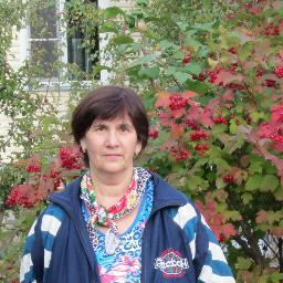 Любознательная, люблю делать разные поделки, интересуюсь всем новым.