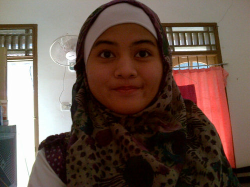 be your self, independent girl