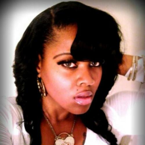 mzhollywood03's profile picture. 