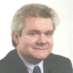 Born late 50s  , retired solctr ,  loves lit. supports Hearts +Spurs
 #AntiSNP but keen on  langs  faith  history +opposes SNP rule in Scotland keen Contrarian