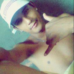 -  amigos são que nem estrelas elas nem smp apareçem , mas elas sempre estão lá , eulheamo , meeeu irmão , mõoor valor eu em ti *_* d.@_rogeriiogalvao s2