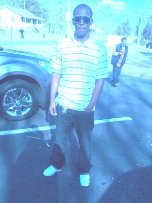 #teammoney..#teamblacheart .. ..#TEAM SINGLE ..........more respect ...less bs ..be bout your money......