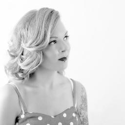 gultonat's profile picture. Kommunikatör som jobbar extra som crazy cat lady på fritiden.