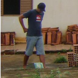 Playsson Raiz