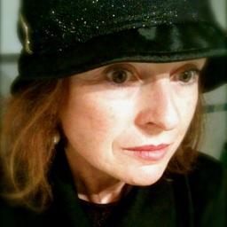 VJoll's profile picture. 