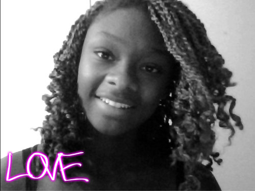 Loves Choclate...!! :) 3