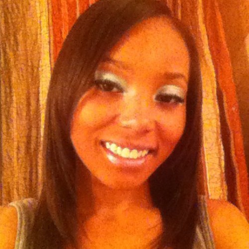 ďea I can only be me. & thats a good thing...always follow your heart but bring your mind along.. =)